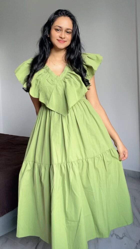 Ameli Midi Dress
